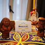 Bristol Hotel 3*