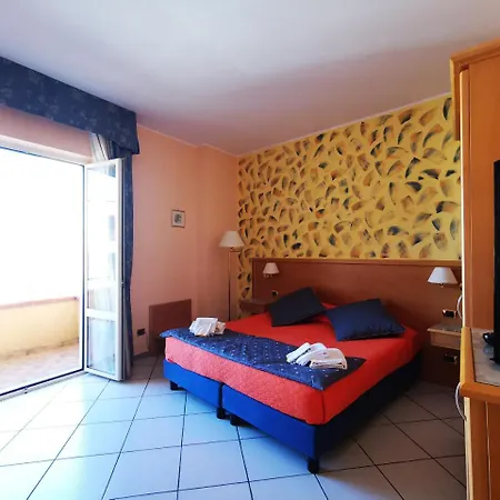 Bristol Szálloda 3*