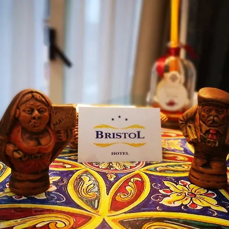 Bristol Szálloda 3*