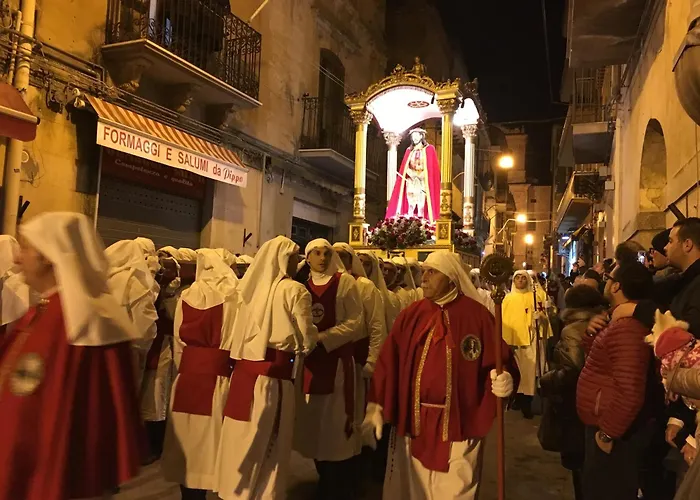 Отель Bristol Энна