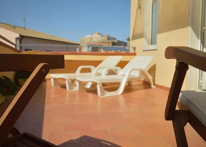 Bristol Отель 3*